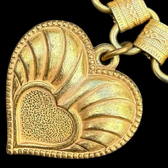 Signed MIRIAM HASKELL Book Chain Charm Bracelet Gilt Gold Tone Heart Flower Bow - Picture 5 of 6